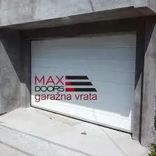 Segmentna garažna vrata model 14 - 0